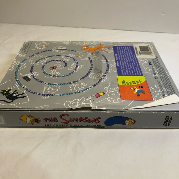 The Simpsons: Complete first season (DVD, 2012 3-Disc Set) Bilingual - Picture 3 of 13